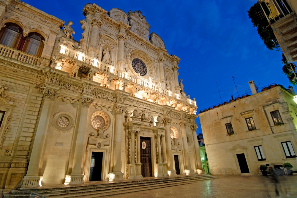 Lecce by night da Litorale Ionico